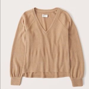 A&F Cozy Long-Sleeve V-Neck Top